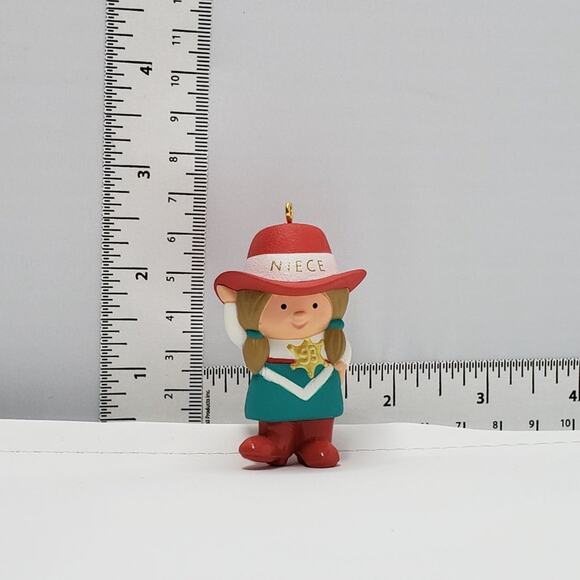 1993 Hallmark Niece Handcrafted Keepsake Holiday Christmas Ornament. - Picture 7 of 7